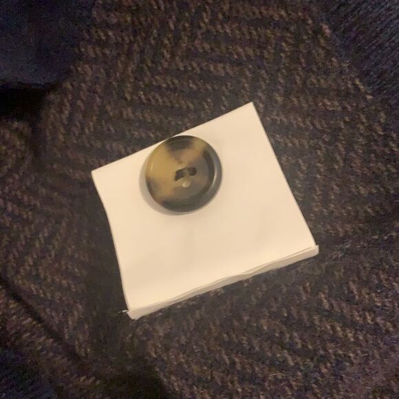 Jos A Bank. Reserve Men’s V neck button up Sweater in Size Medium.  NWT - Picture 7 of 9